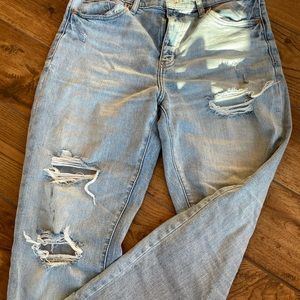 DAZE boyfriend ripped denim jeans